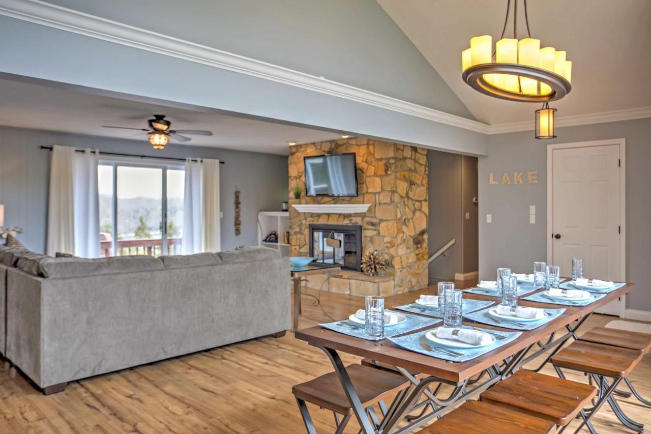 Monticello Home With Multi-Level Deck On 2 Acres! Eksteriør billede