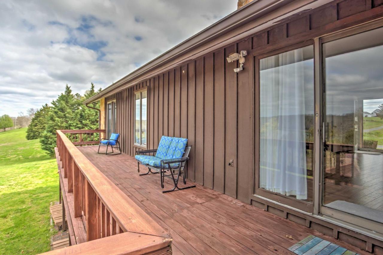 Monticello Home With Multi-Level Deck On 2 Acres! Eksteriør billede